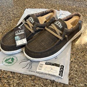 HeyDude Wally Free Natural Cub Airflow Collection Men’s Size 13US